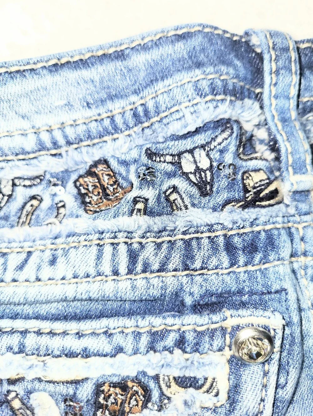 NWOT Miss Me Rare Cowboy Western Theme Premium Denim Jeans Tailor Boot Size 27 - Picture 6 of 16